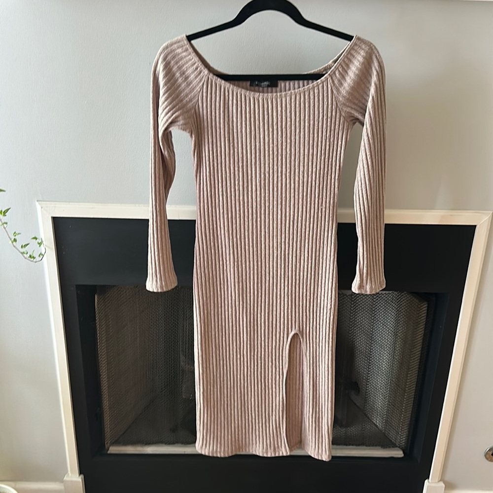 Brown knit midi dress with gold accents